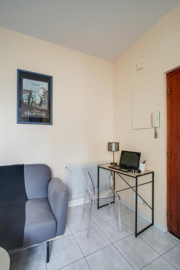 Appartement De Charme Bonnemere Saumur Exteriör bild